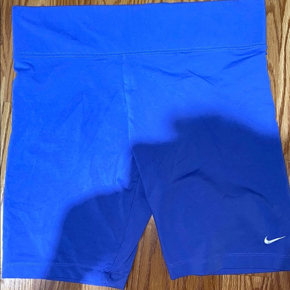 nike purple biker shorts
